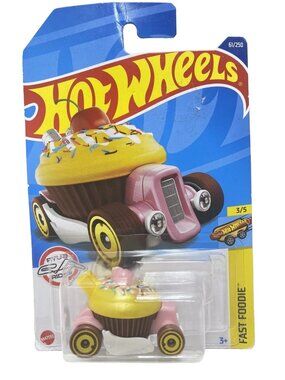 2021 Mattel Hot Wheels FAST FOODIE 3/5 SWEET DRIVER #61/250